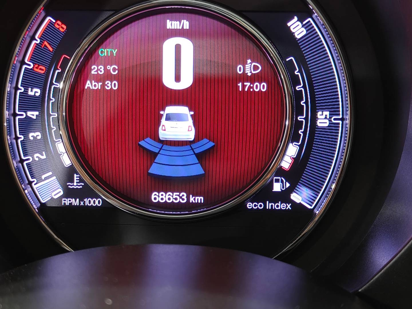 Equipamiento del Fiat 500 Fiat 500 Lounge 1.2 8v 51KW (69 CV)