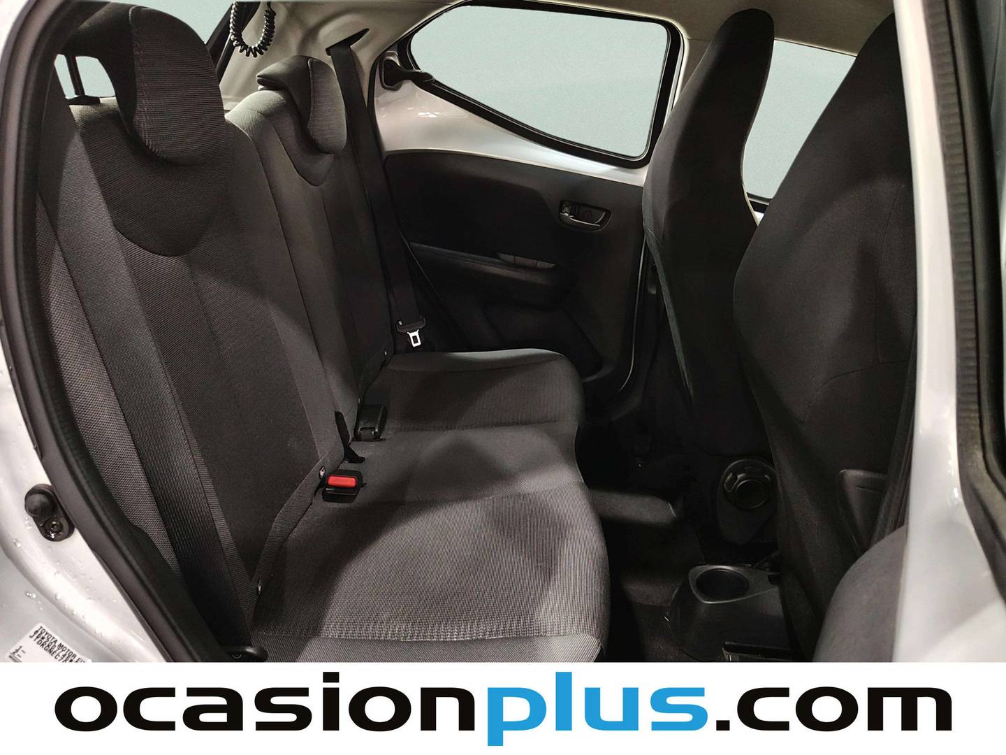 Toyota Aygo Toyota Aygo 1.0 70 x-play (72 CV) al mejor precio