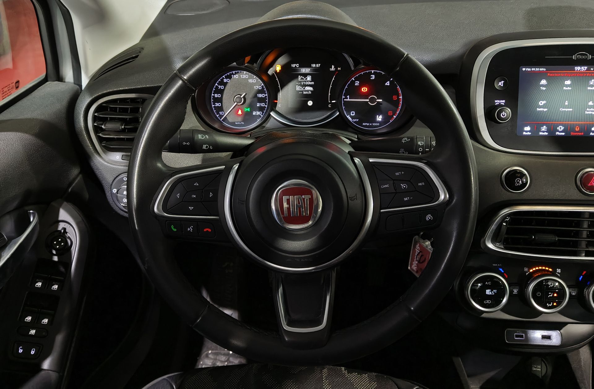 Fiat 500X 1.6 MultiJet Cross 4x2 - foto 19
