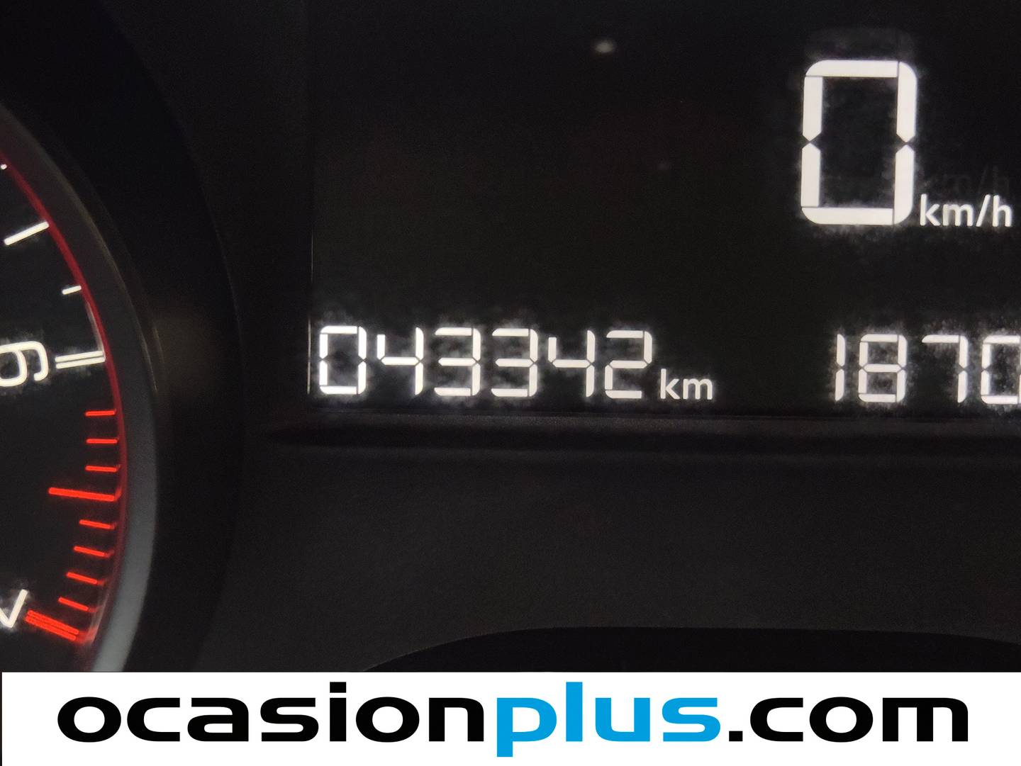 Peugeot 2008 Peugeot 2008 PureTech 110 S&S Signature (110 CV) seminuevo