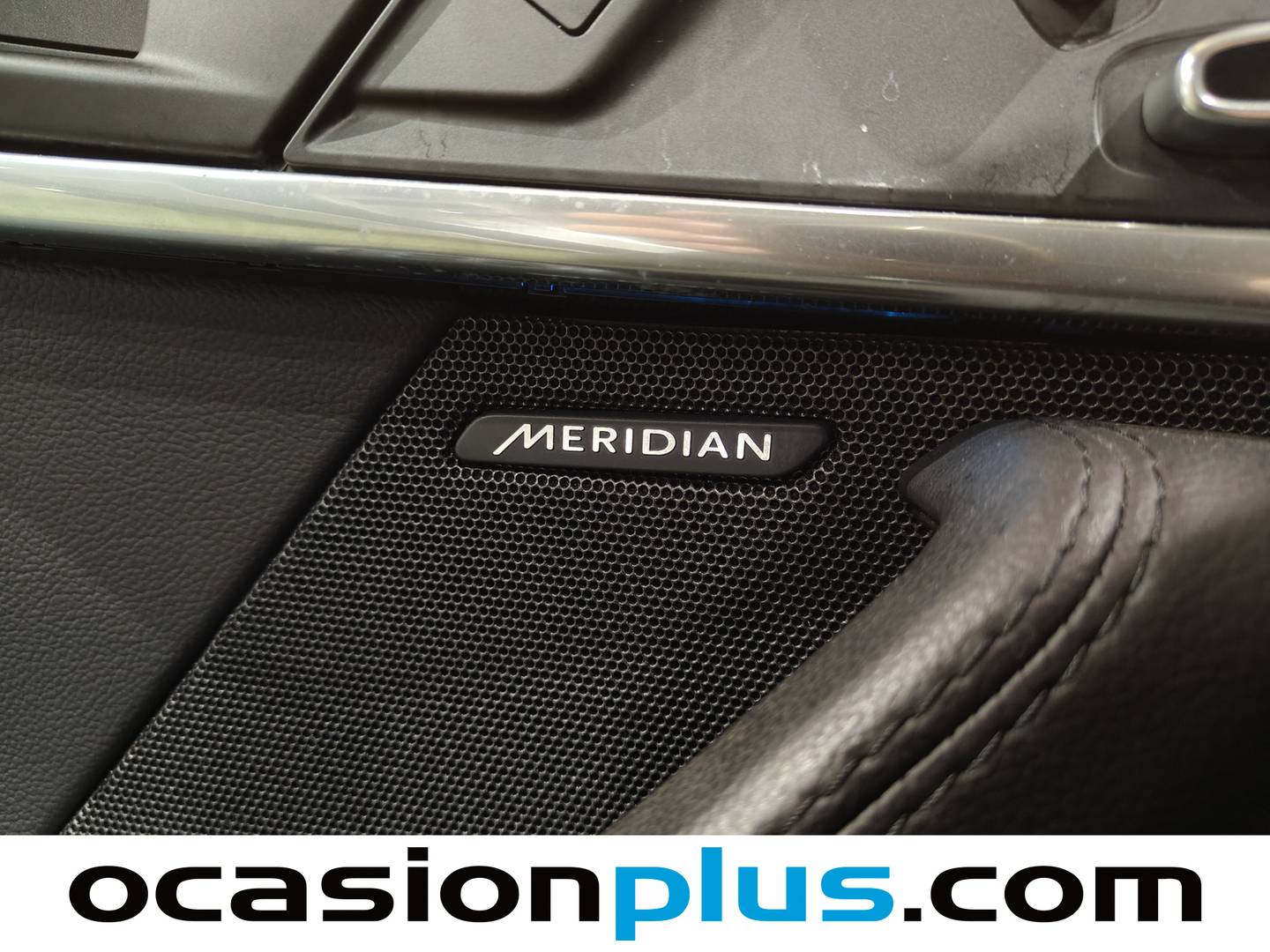 Foto Jaguar F-Type Jaguar F-TYPE Coupe 2.0 i4 R-Dynamic Auto 221 kW (300 CV)