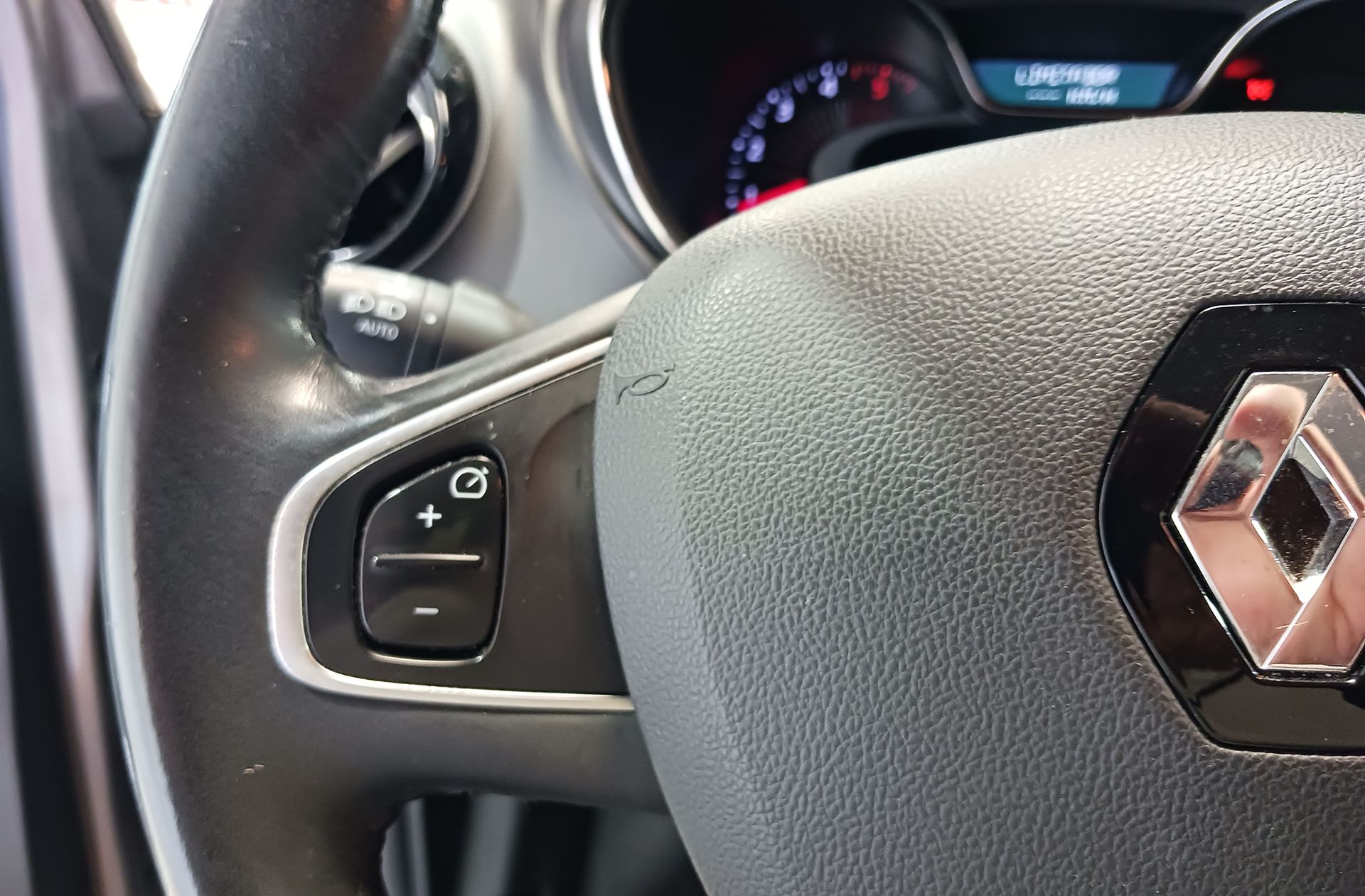 Renault Captur Zen Energy dCi EDC - foto 25