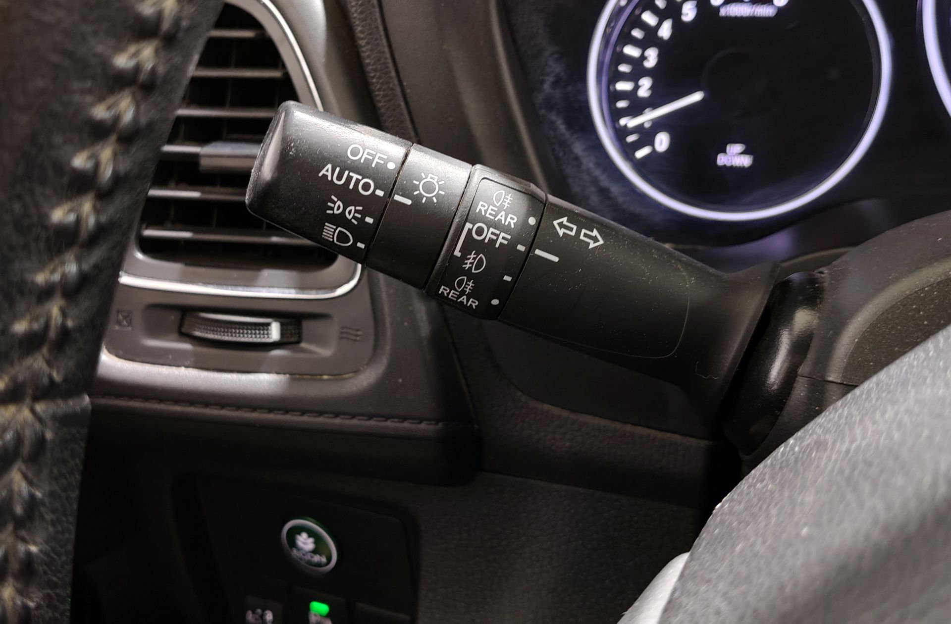 Honda HR-V 1.5 i-VTEC Elegance - foto 25