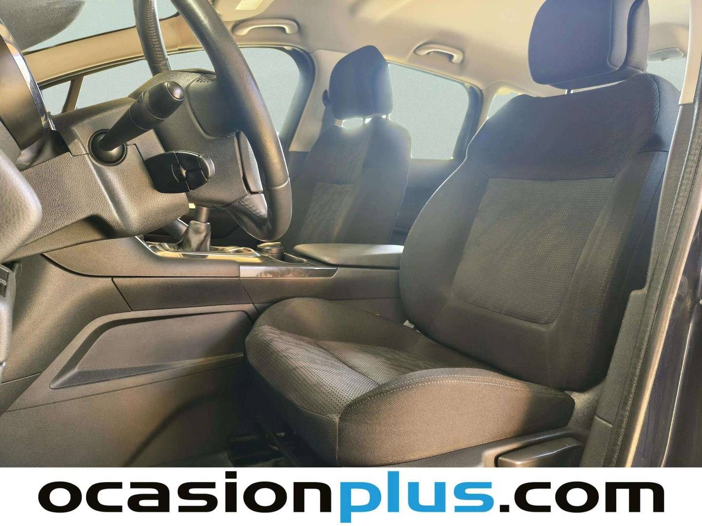 Foto asientos delanteros Peugeot 3008 Peugeot 3008 1.6 VTi Premium (120 CV)