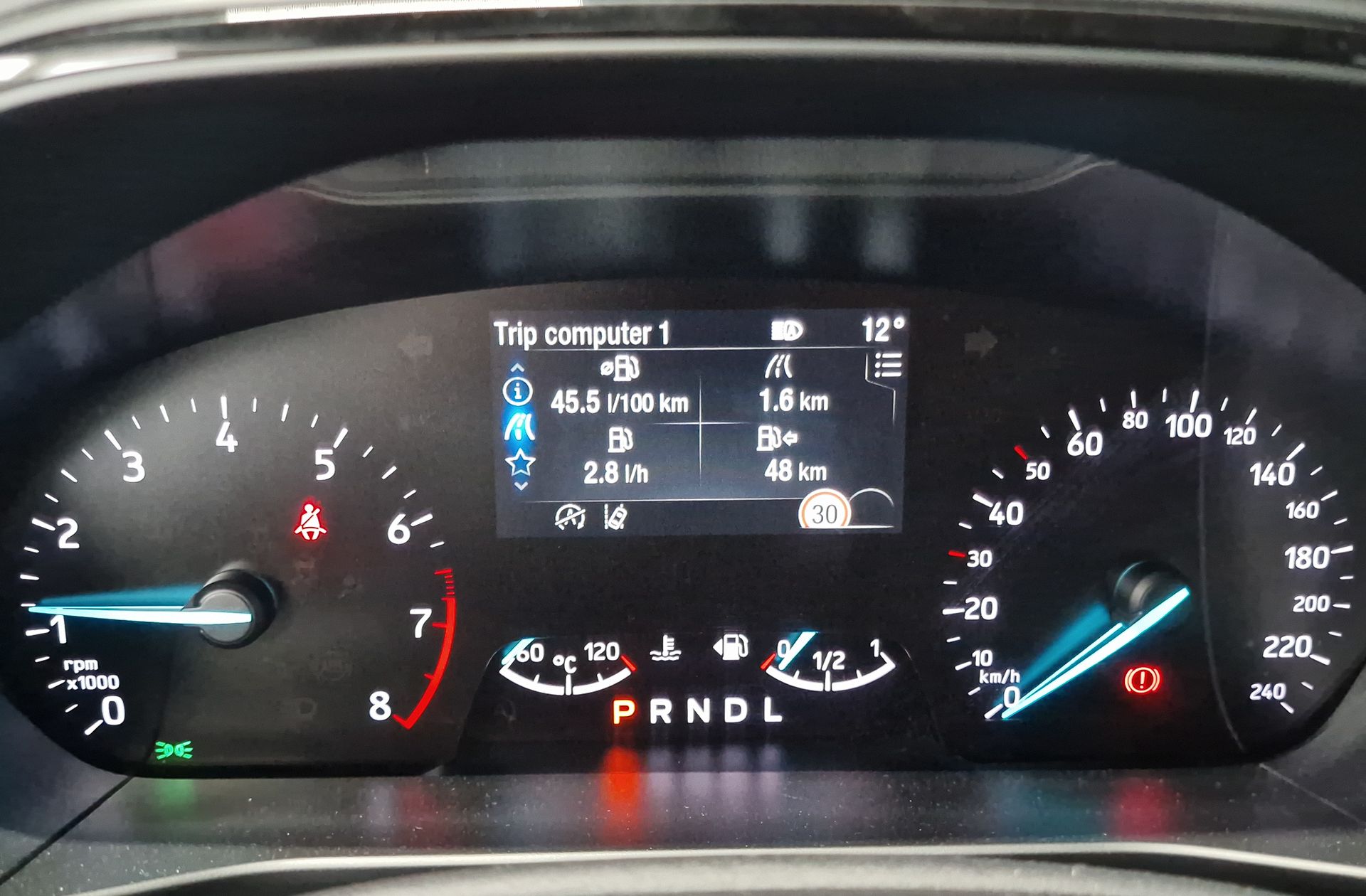Ford Focus SportBreak 1.0 EcoBoost MHEV ST-Line - foto 29