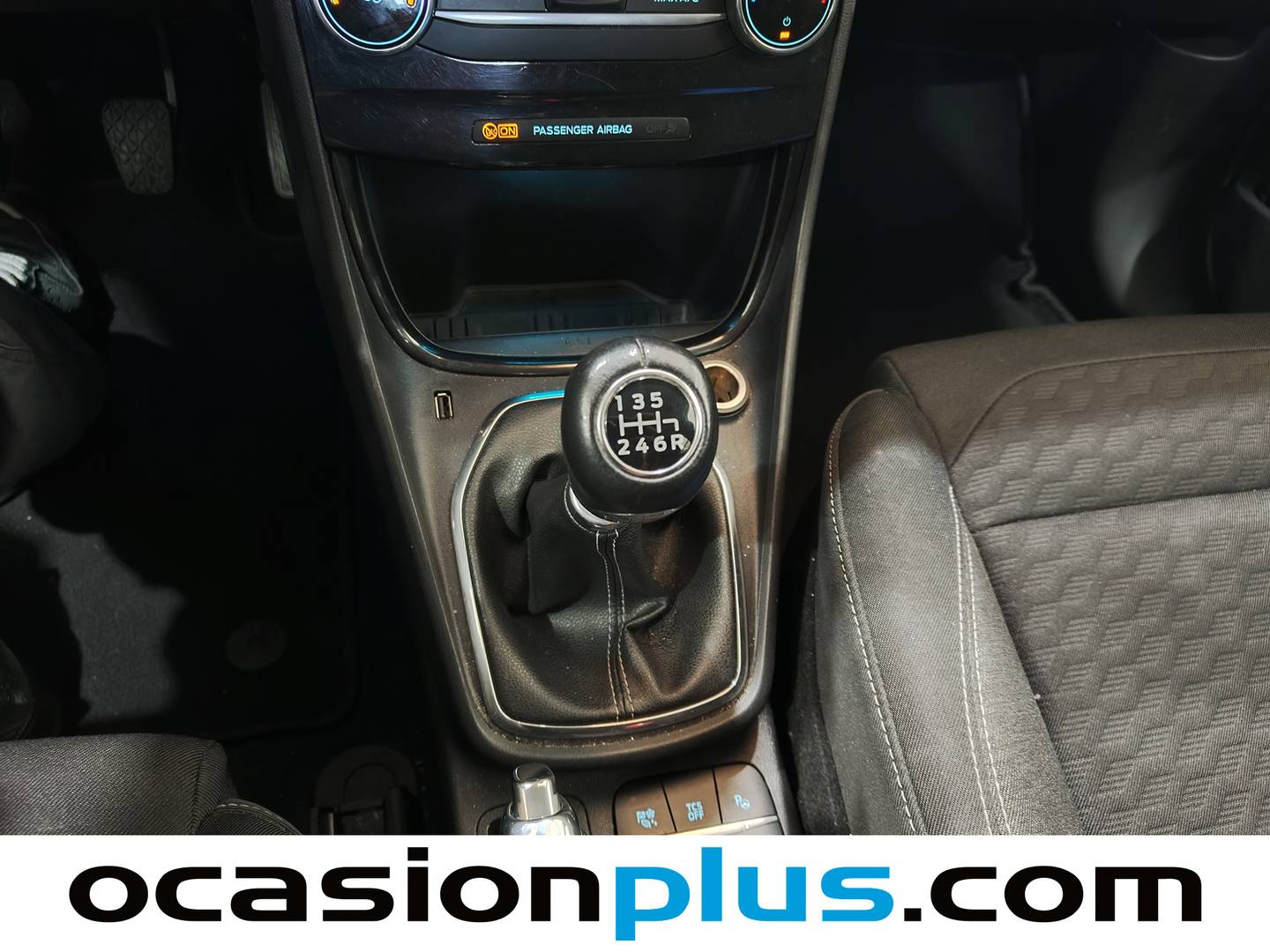 Ford Puma Ford Puma 1.0 EcoBoost MHEV Titanium Design (125 CV) de segunda mano