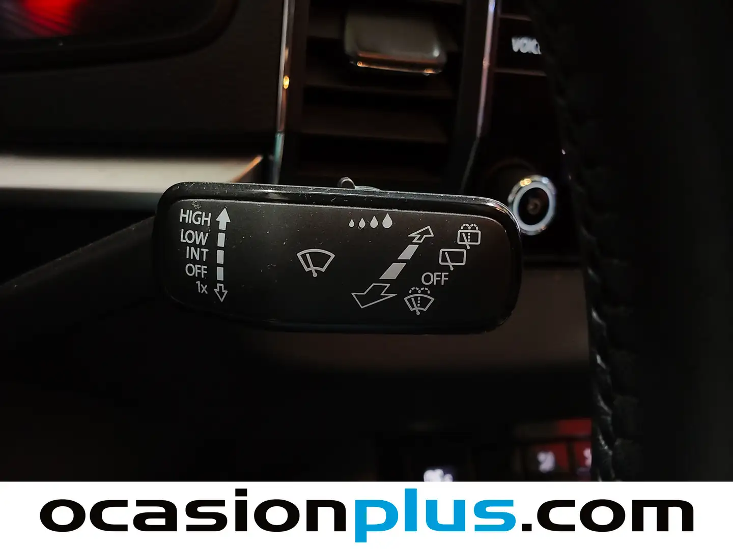 Foto Skoda Karoq Skoda Karoq 1.5 TSI ACT Ambition DSG (150 CV)