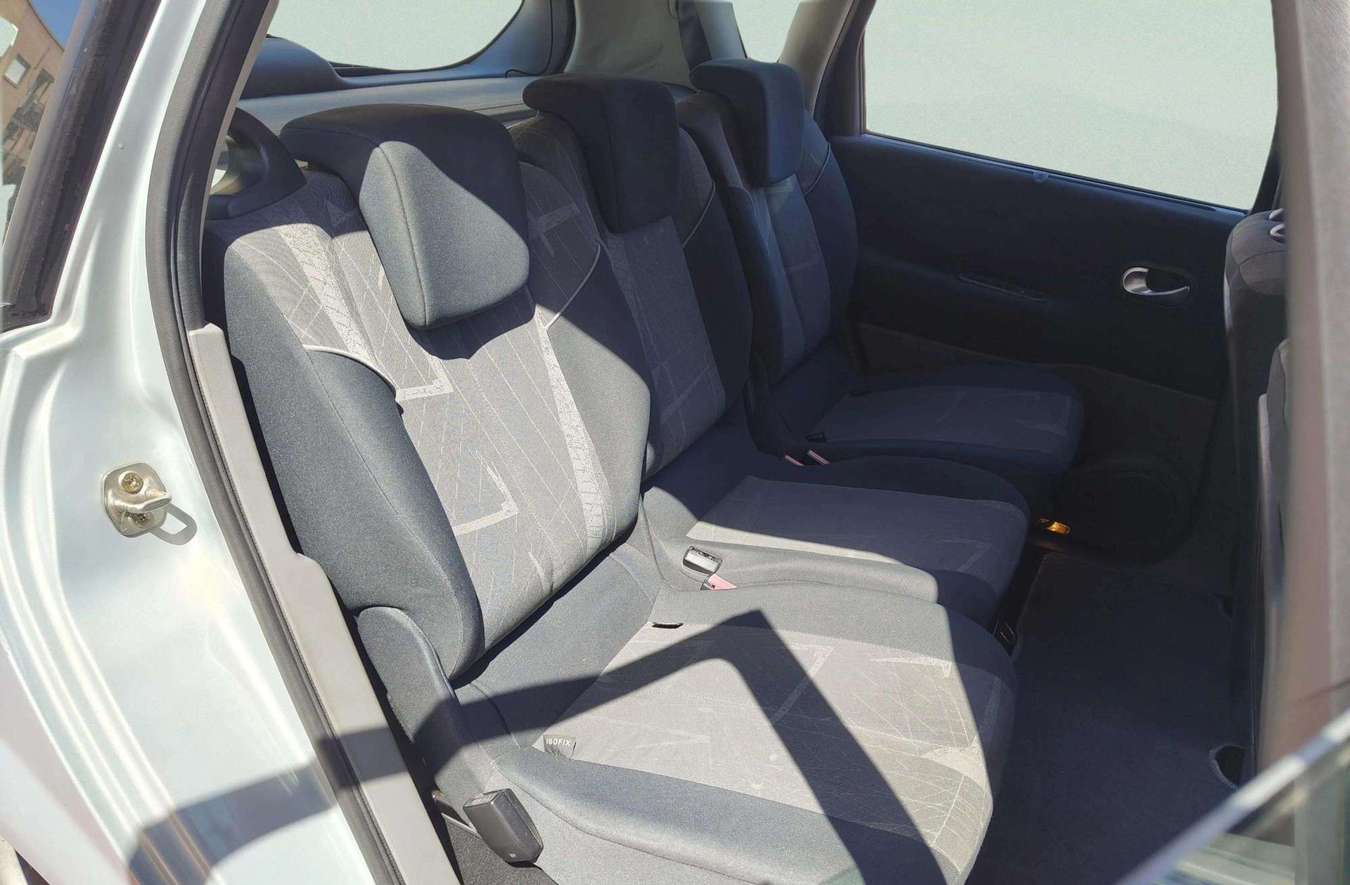 Renault Scénic 1.5 dCi Confort Dynamique - foto 15
