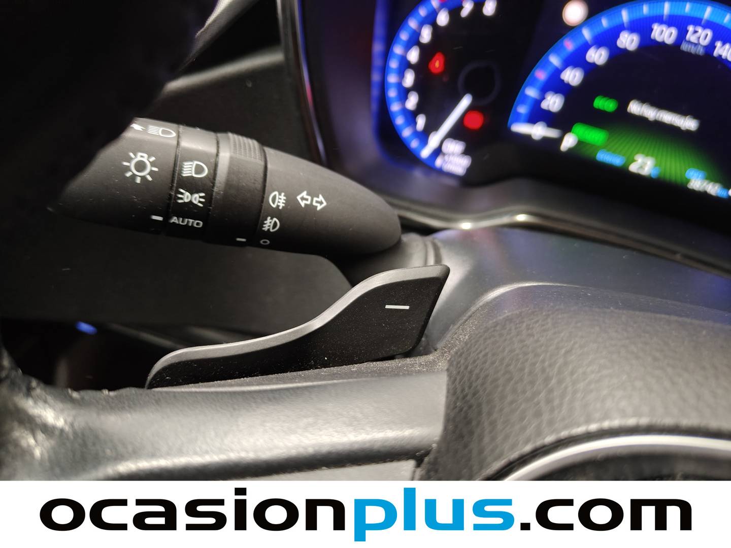 Foto Toyota Corolla Toyota Corolla Touring Sports 180H Style E-CVT (180 CV)