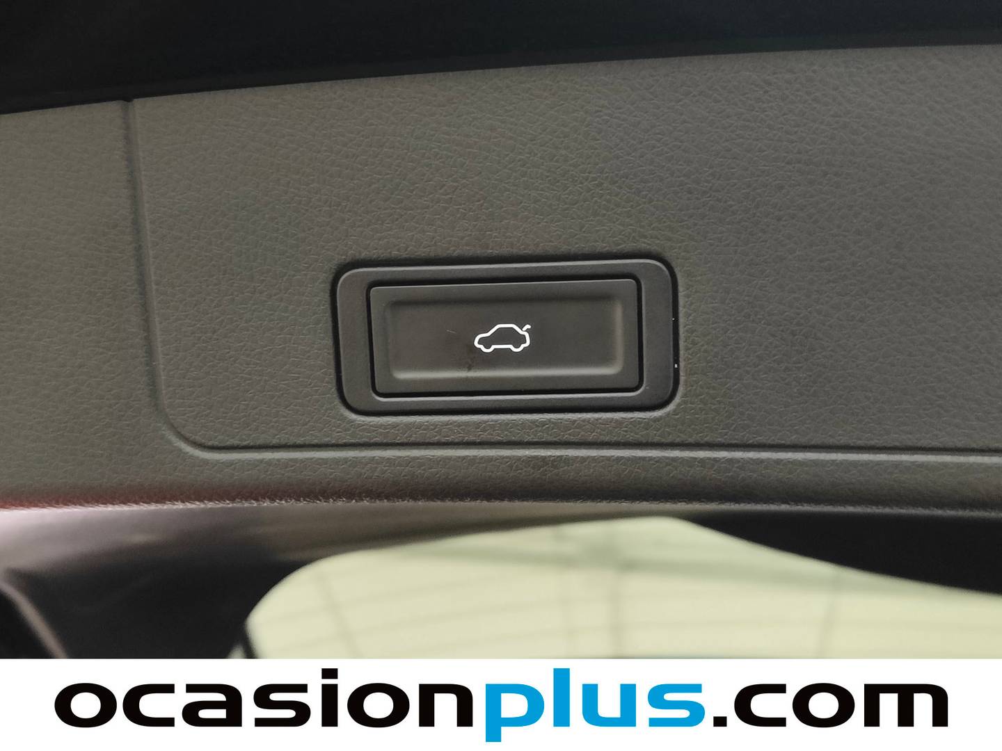 EBRO S800 EBRO S800 1.6 TGDI Luxury DCT (147 CV) 147cv