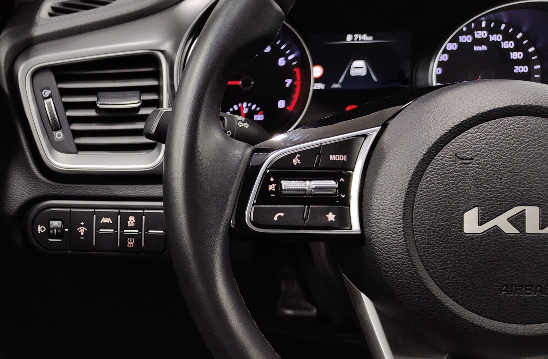 Kia Ceed 1.0 T-GDi Concept - foto 26