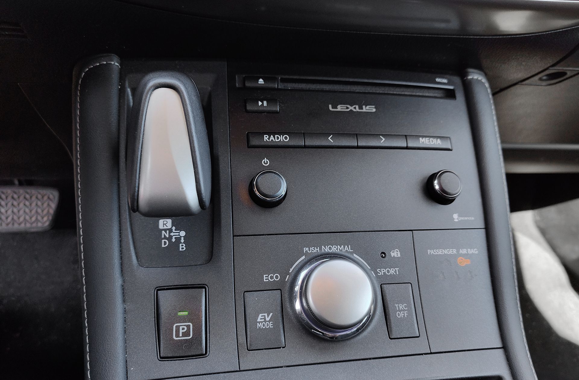 Lexus CT 200h Executive - foto 5
