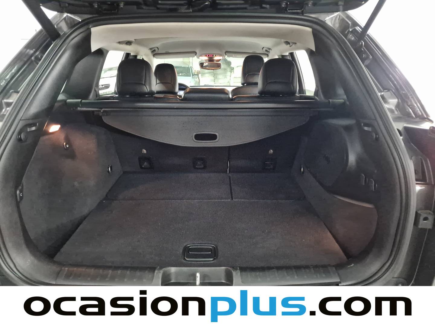 Foto Jeep Cherokee Jeep Cherokee 2.2 CRD Limited FWD 9AT (195 CV)