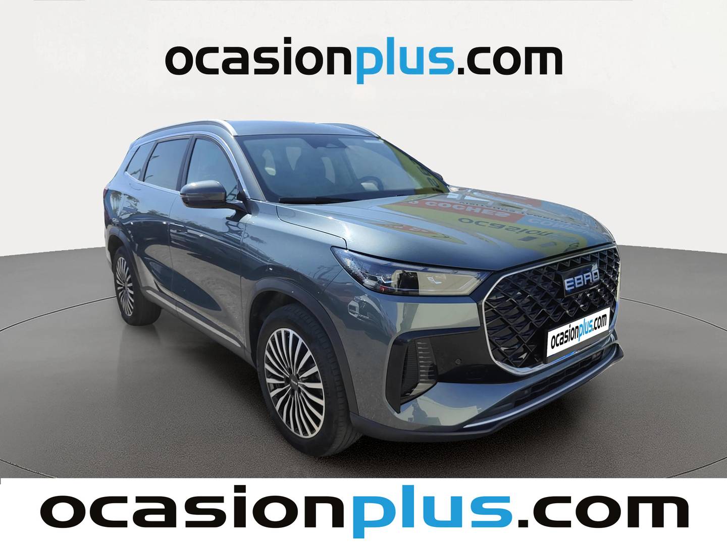 Foto delantera EBRO S800 EBRO S800 1.6 TGDI Premium DCT (147 CV) 7 Plazas derecha
