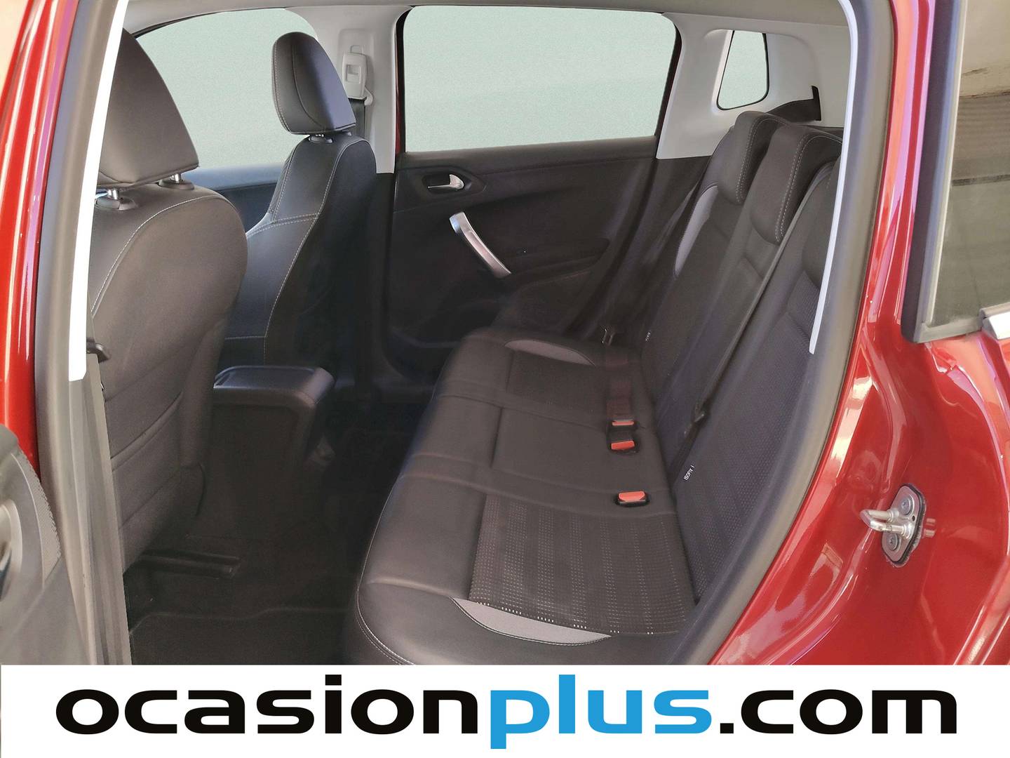 Foto asientos traseros Peugeot 2008 Peugeot 2008 PureTech 110 S&S Allure (110 CV)