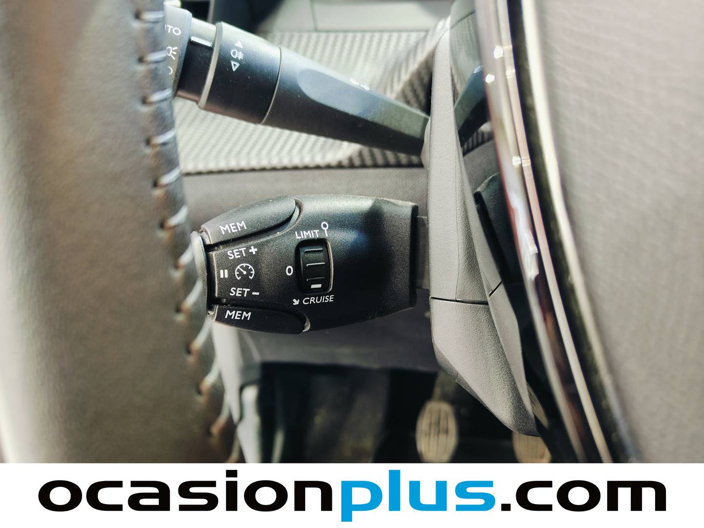 Foto Peugeot 208 Peugeot 208 PureTech 100 Allure (100 CV)