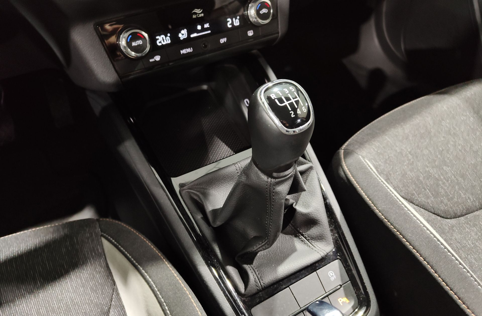 Škoda Kamiq 1.5 TSI Style - foto 5