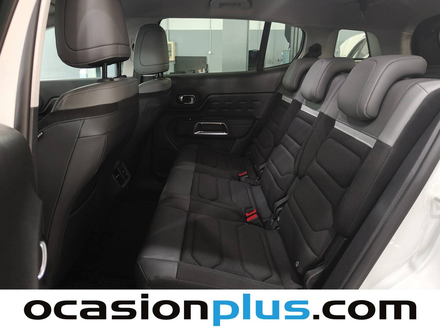 Foto Citroën C5 Aircross Hybrid Citroen C5 Aircross Hybrid 180 Feel Pack e-EAT8  (180 CV)