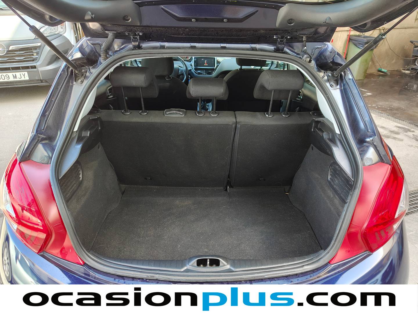 Fotos maletero Peugeot 208 Peugeot 208 HDi 68 Style (68 CV)
