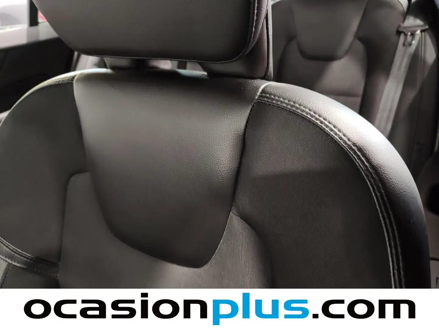 Foto Volvo V60 Volvo V60 T8 Business Plus AWD Auto (390 CV)