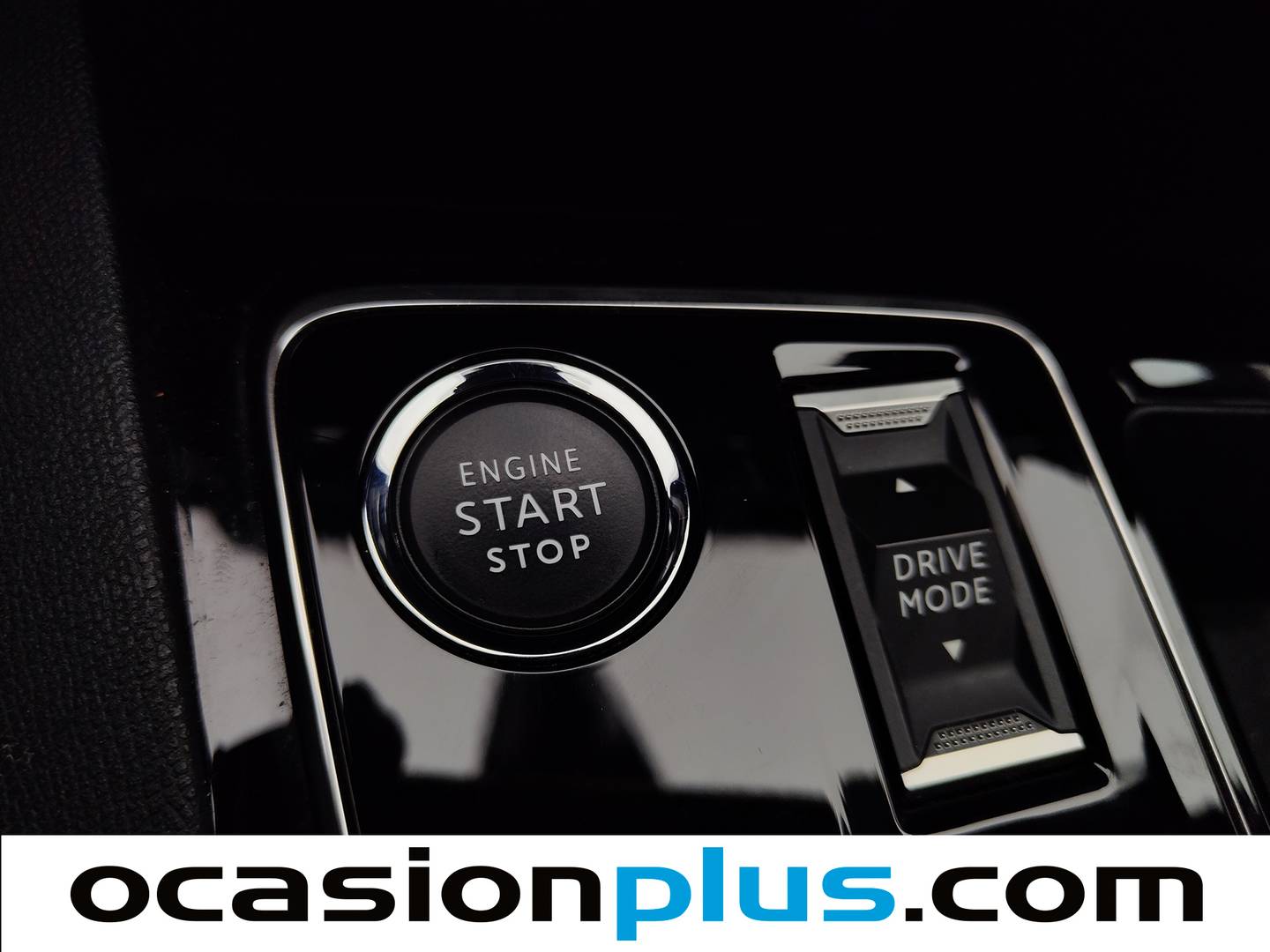 Foto Peugeot 3008 Peugeot 3008 PureTech 130 S&S GT EAT8 96 kW (130 CV)