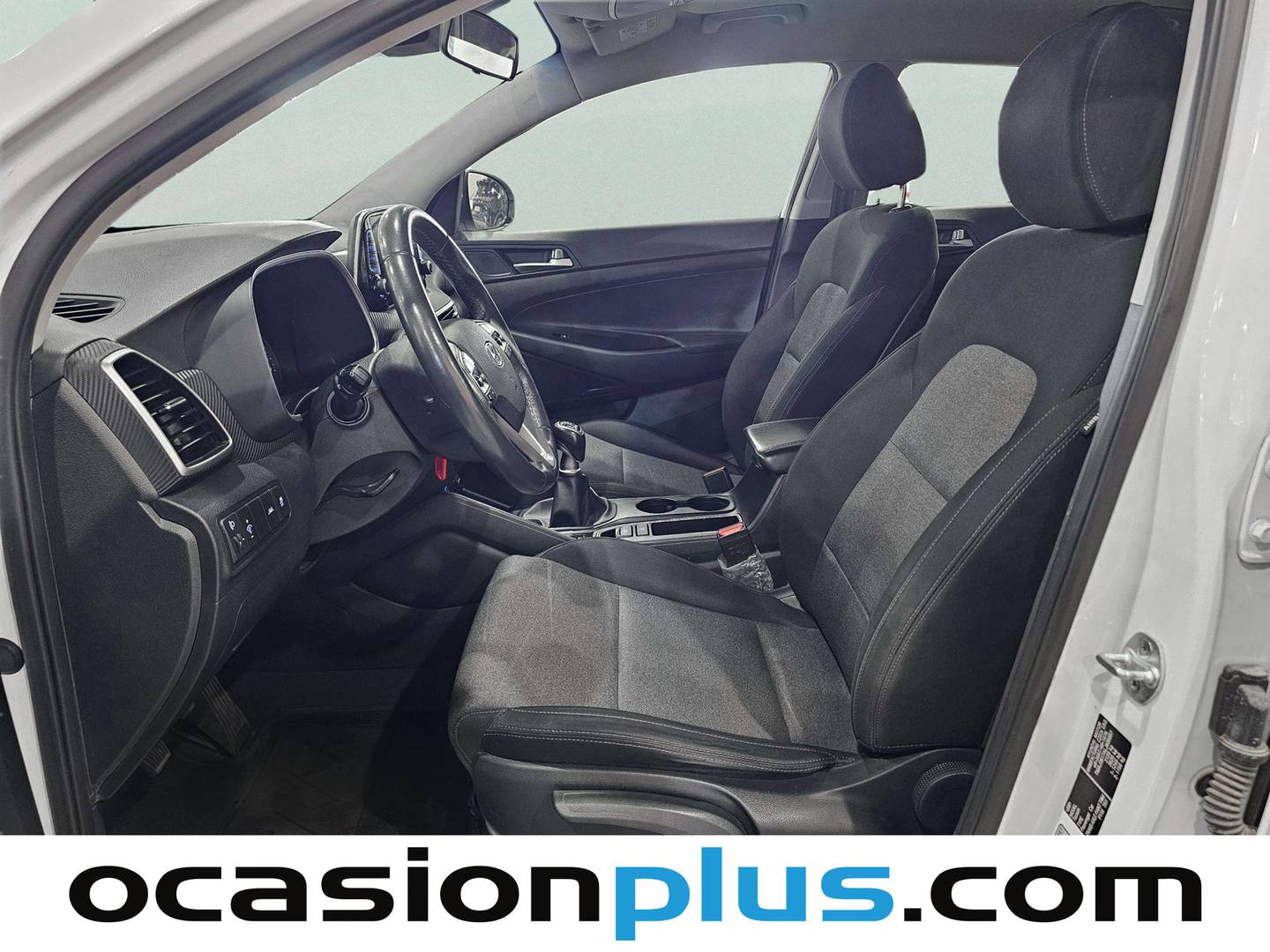 Foto asientos delanteros Hyundai Tucson Hyundai Tucson 1.6 CRDI 48V SLE 4x2 (116 CV)