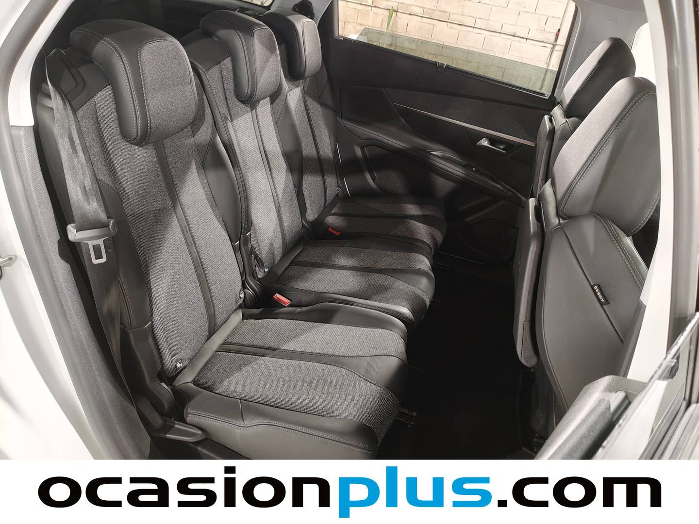 Peugeot 5008 Peugeot 5008 PureTech 130 S&S Allure (130 CV) 7 Plazas km 0