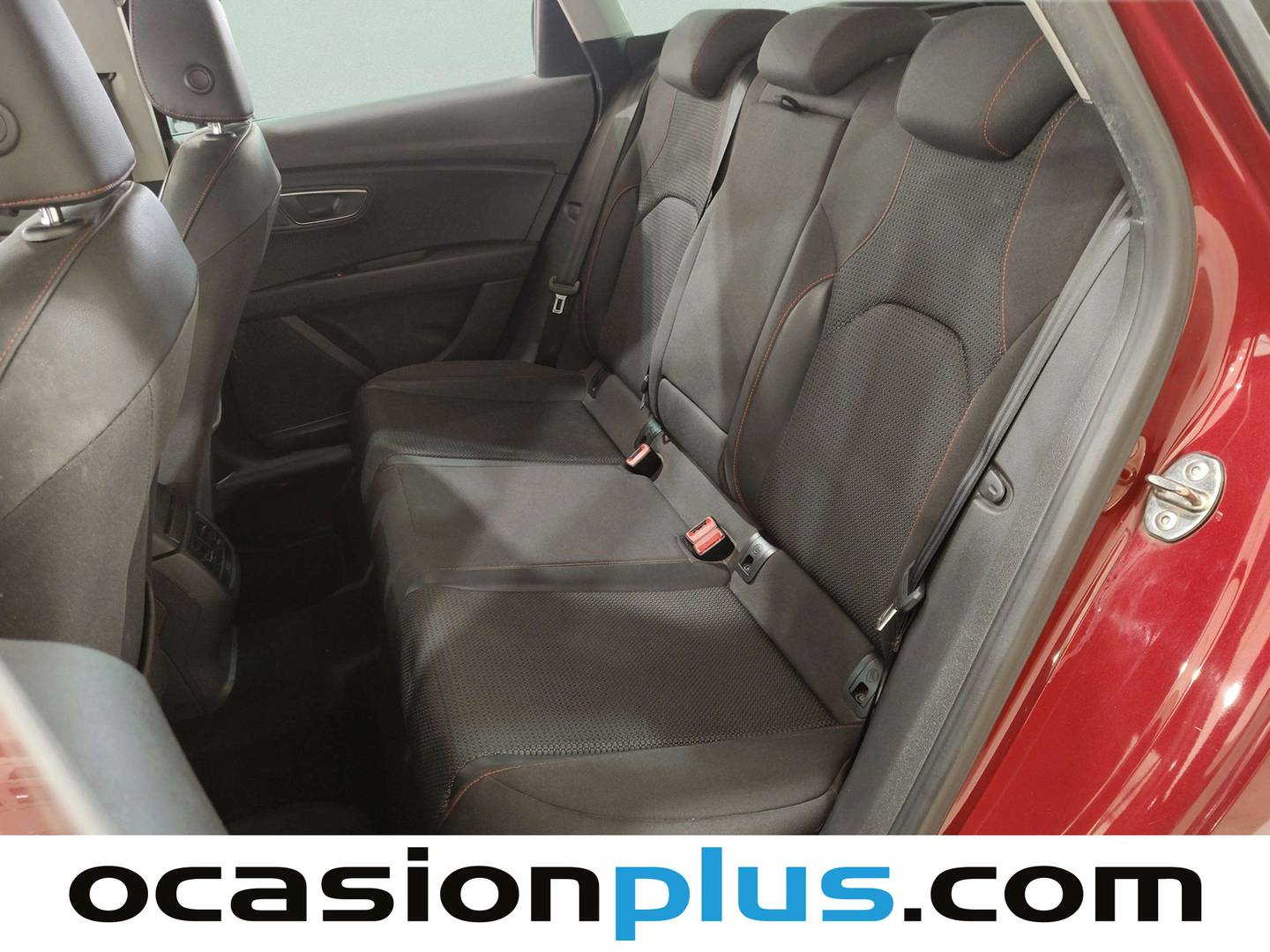 Foto asientos traseros Seat León Seat León ST 2.0 TDI S&S FR (150 CV)