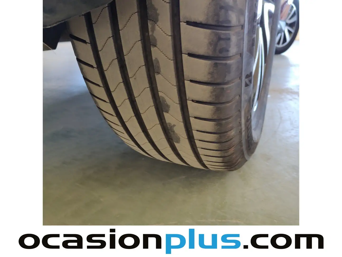 Foto DFSK 580 DFSK 580 1.5 T Luxury (149 CV) 7 Plazas