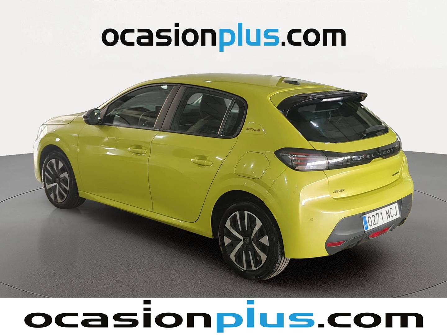 Foto trasera Peugeot 208 Peugeot 208 Style Hybrid 110 eDCS6 (110 CV) derecha