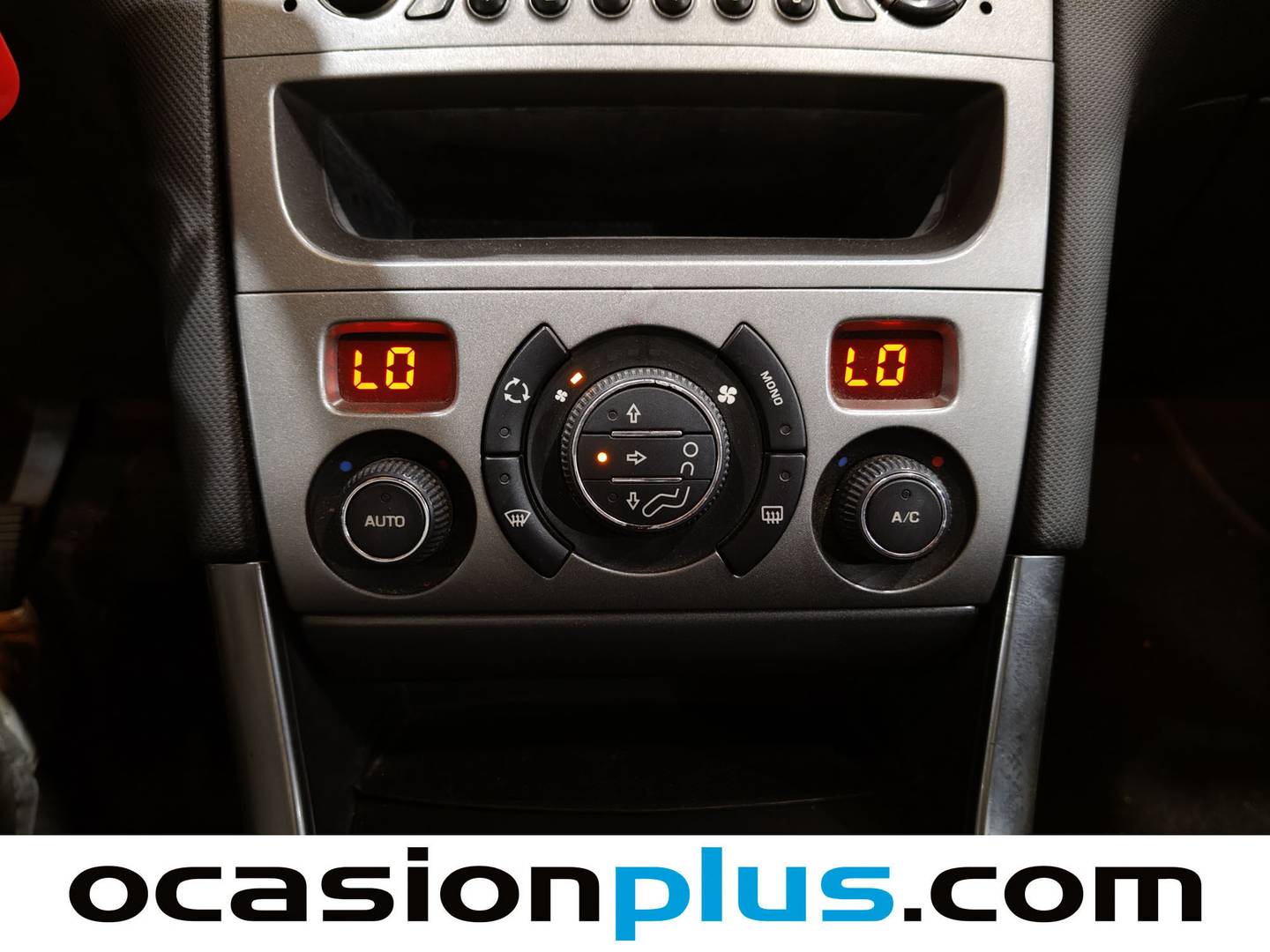 Peugeot 308 Peugeot 308 SW SW 1.6 HDI Premium FAP (112 CV) seminuevo