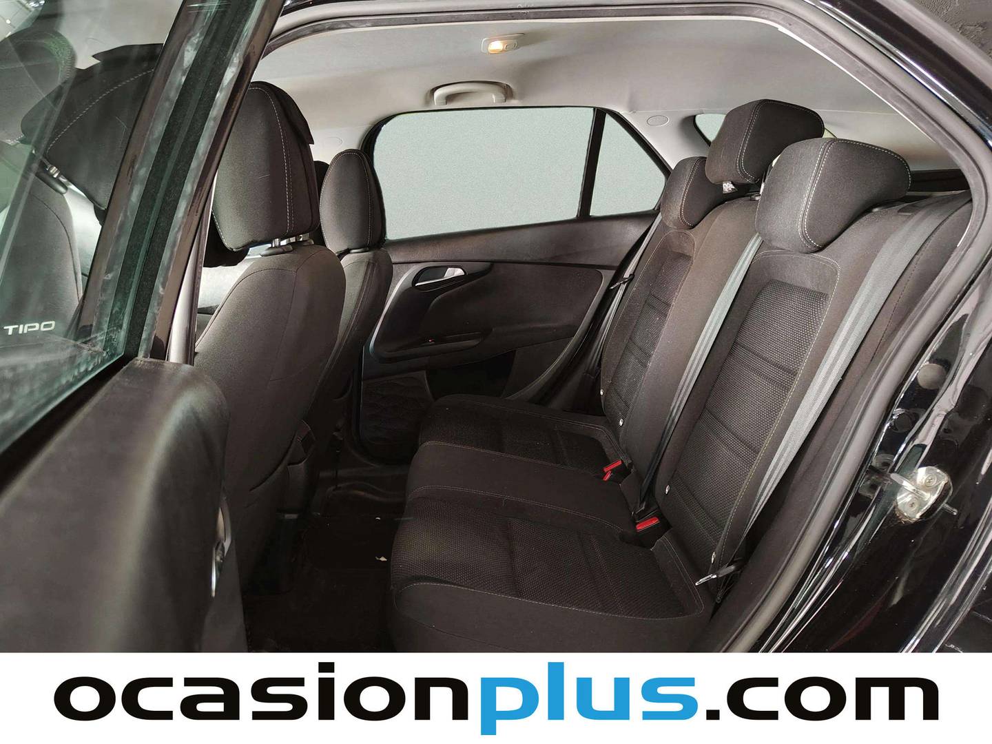 Foto asientos traseros Fiat Tipo Fiat Tipo SW 1.4 T-Jet Lounge (120 CV)