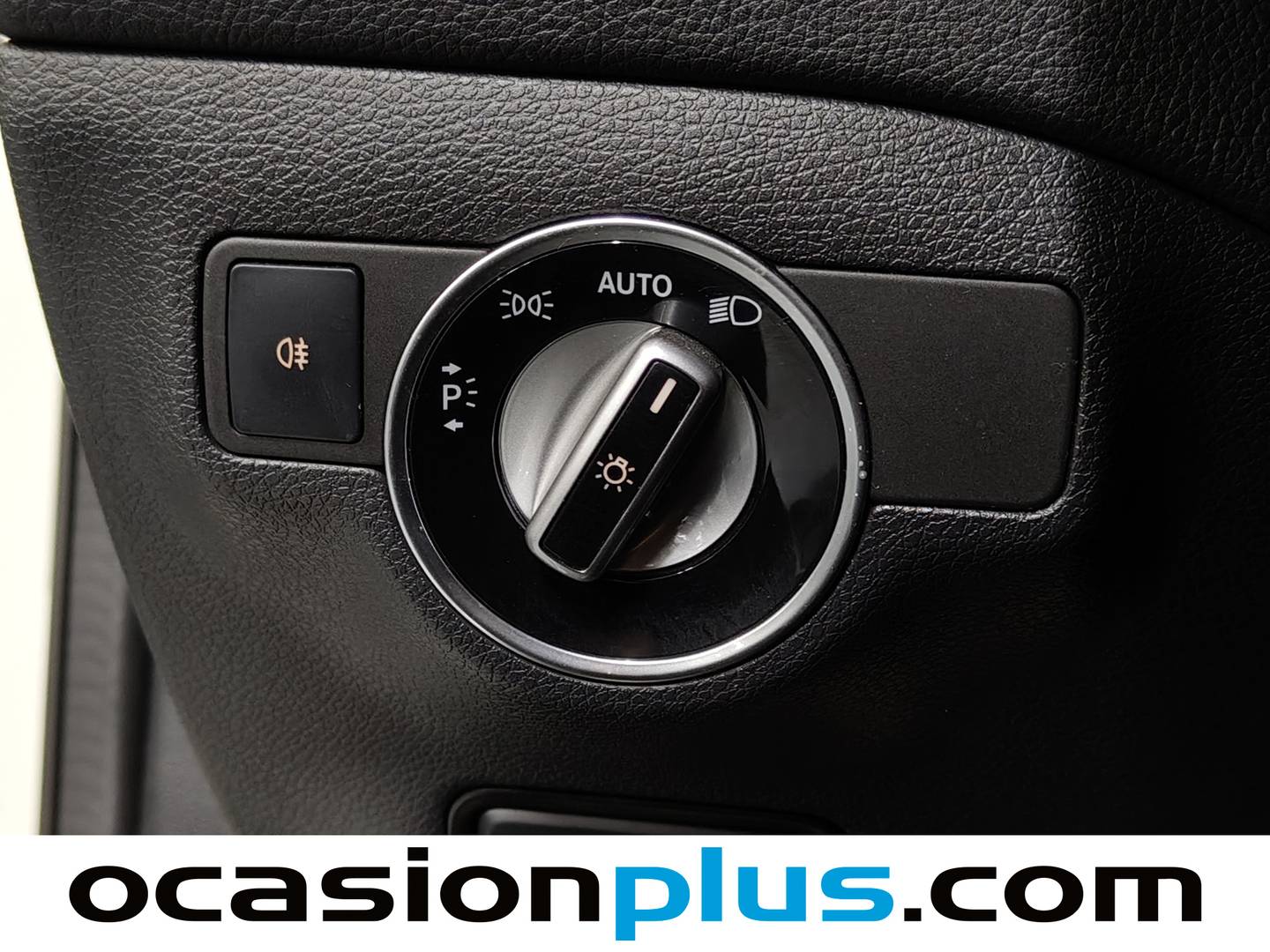 Foto Mercedes GLA Mercedes-Benz GLA GLA 200 Pack AMG (156 CV)