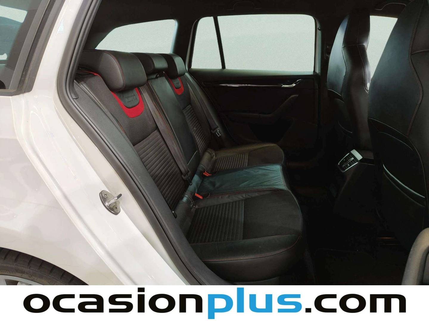 Foto asientos traseros Skoda Octavia Skoda Octavia Combi 2.0 TDI RS (184 CV)
