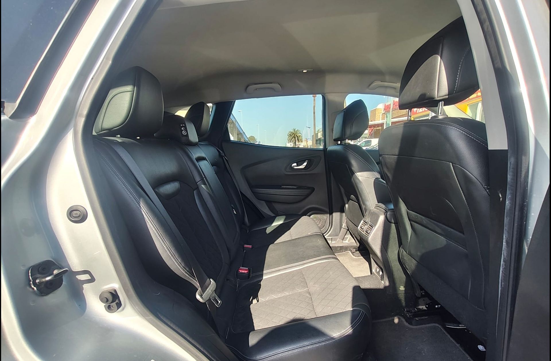 Renault Kadjar Techno TCe GPF EDC - foto 18