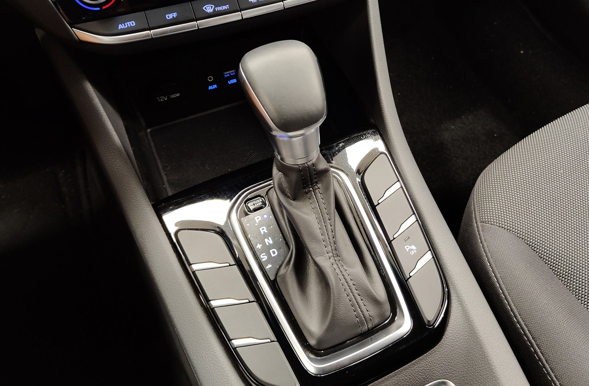 Hyundai Ioniq 1.6 GDI HEV Klass DT - foto 5