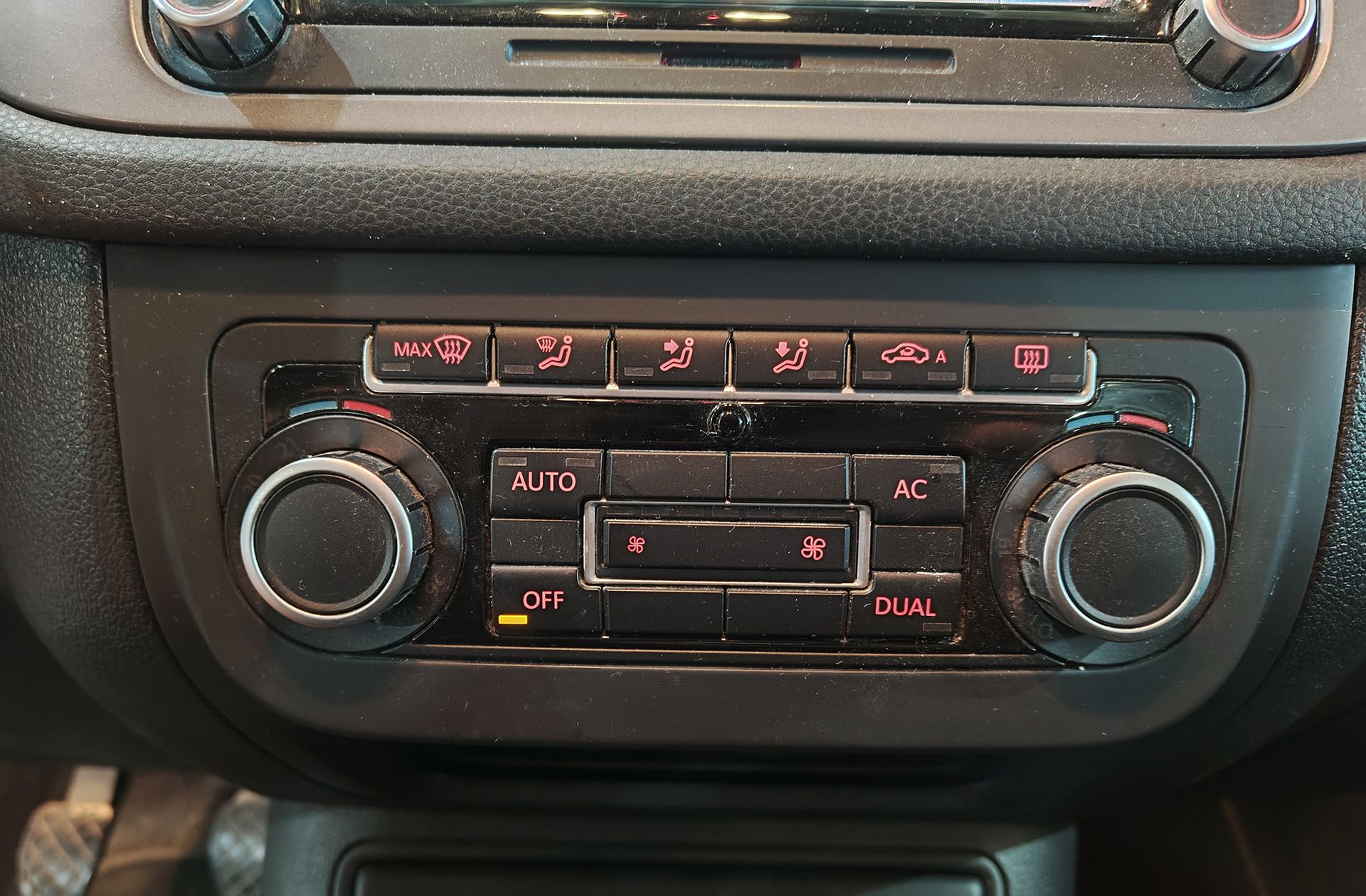 Volkswagen Tiguan Advance 2.0 TDI BMT Front Drive - foto 25