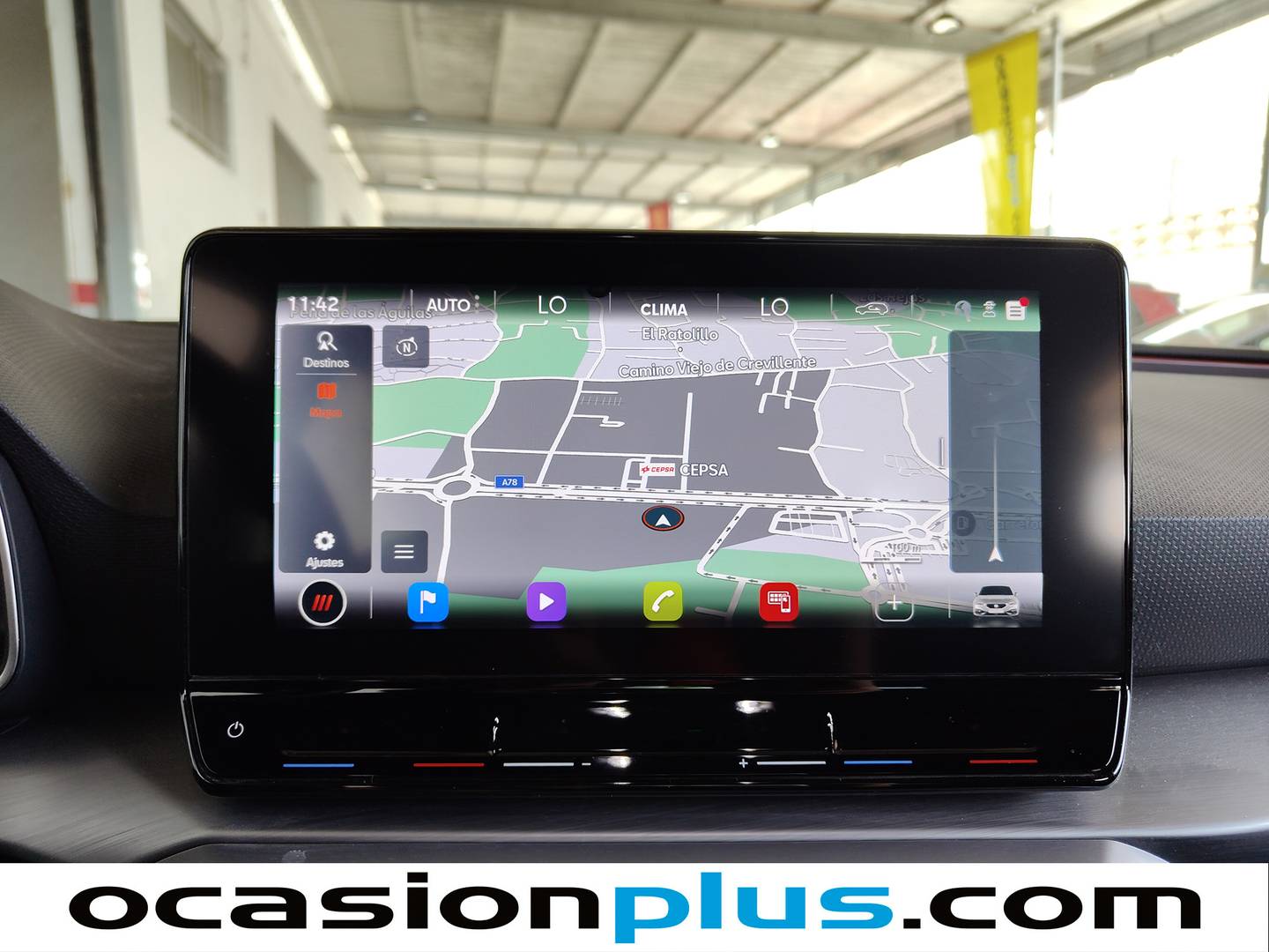Extras y acabados del Seat León Seat León 1.0 eTSI S&S FR XXL ECO DSG  (110 CV)