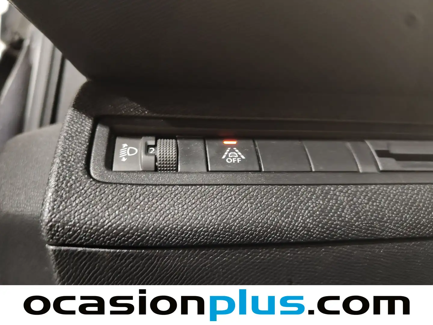 Foto Peugeot 5008 Peugeot 5008 PureTech 130 S&S Allure EAT8 (130 CV)