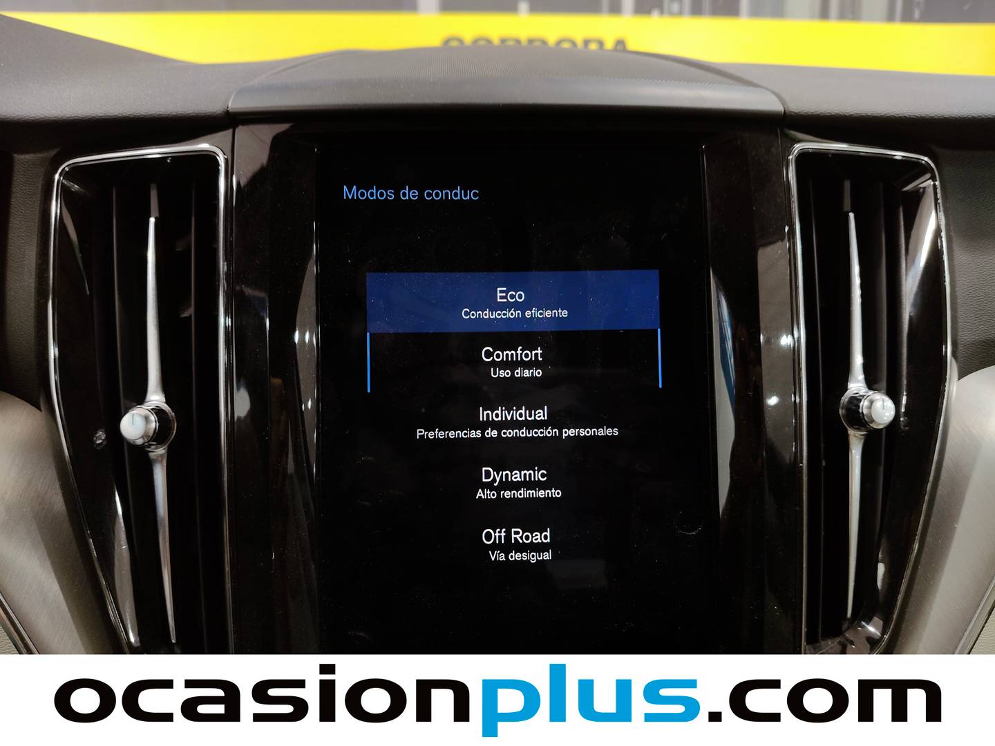 Accesorios del Volvo XC60 Volvo XC60 T4 Business Plus Auto (190 CV)