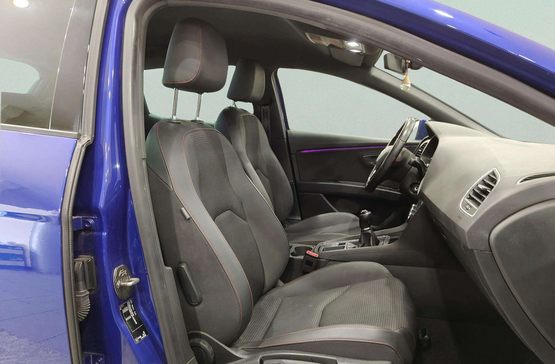SEAT León 2.0 TDI FR Plus - foto 20