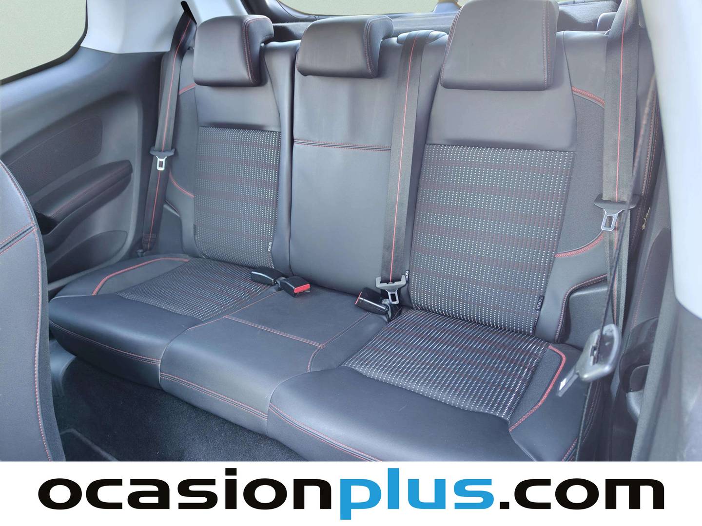 Foto Peugeot 208 Peugeot 208 1.6 BlueHDI GT-Line  (100 CV)