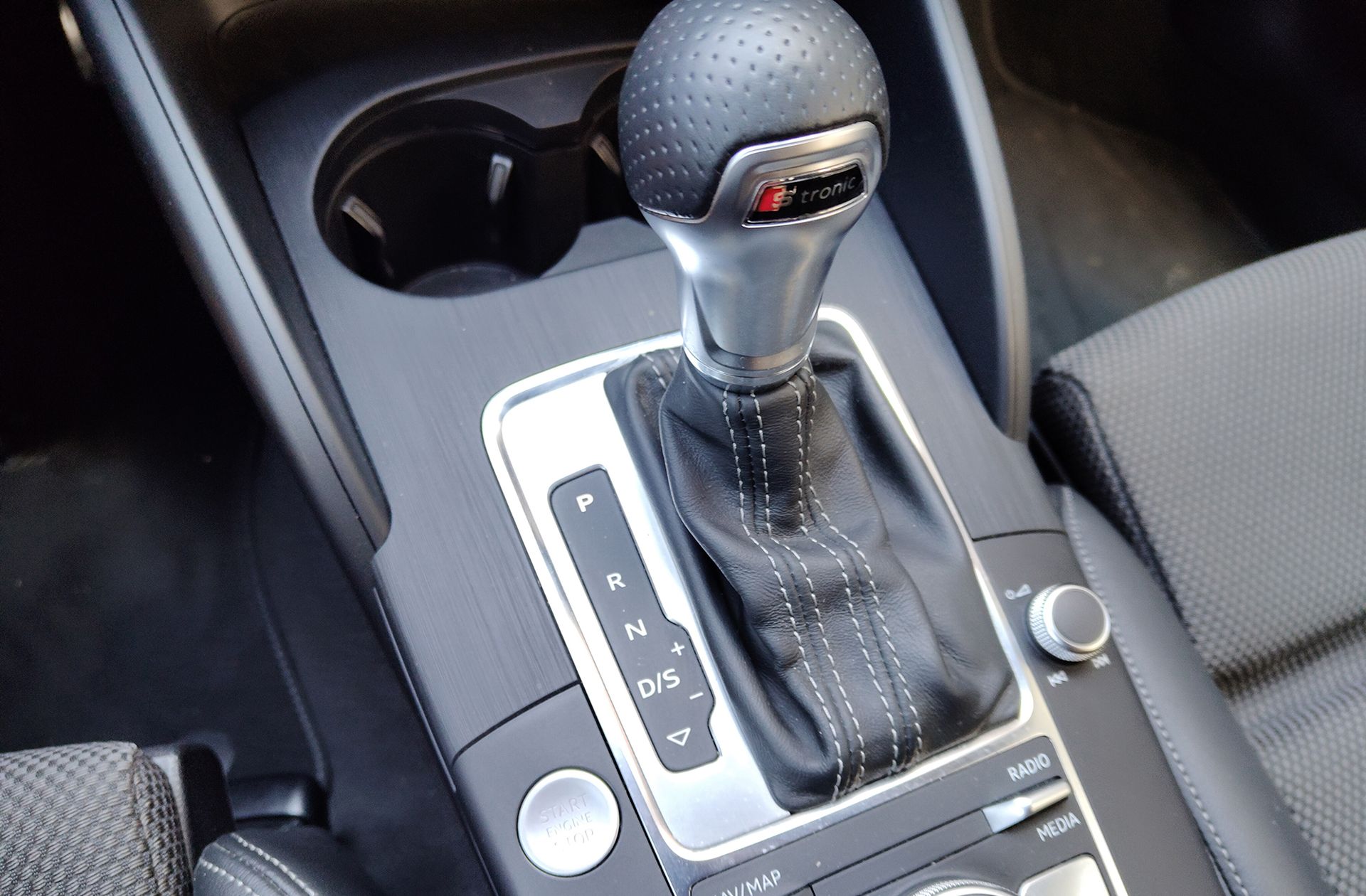 Audi A3 Sedan Sedan S line 35 TFSI S tronic - foto 5
