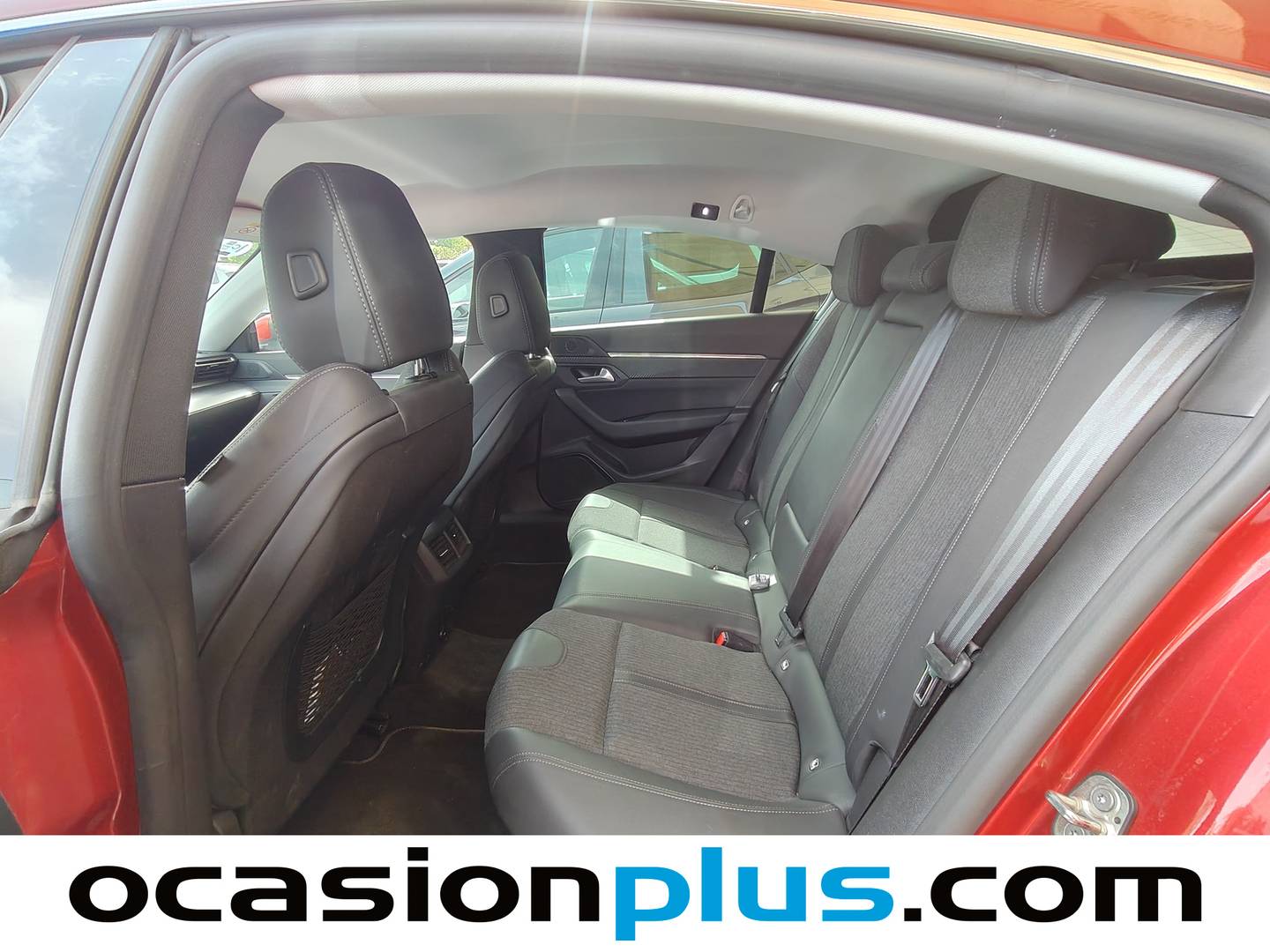 Foto asientos traseros Peugeot 508 Peugeot 508 BlueHDi 130 S&S Allure EAT8 (130 CV)