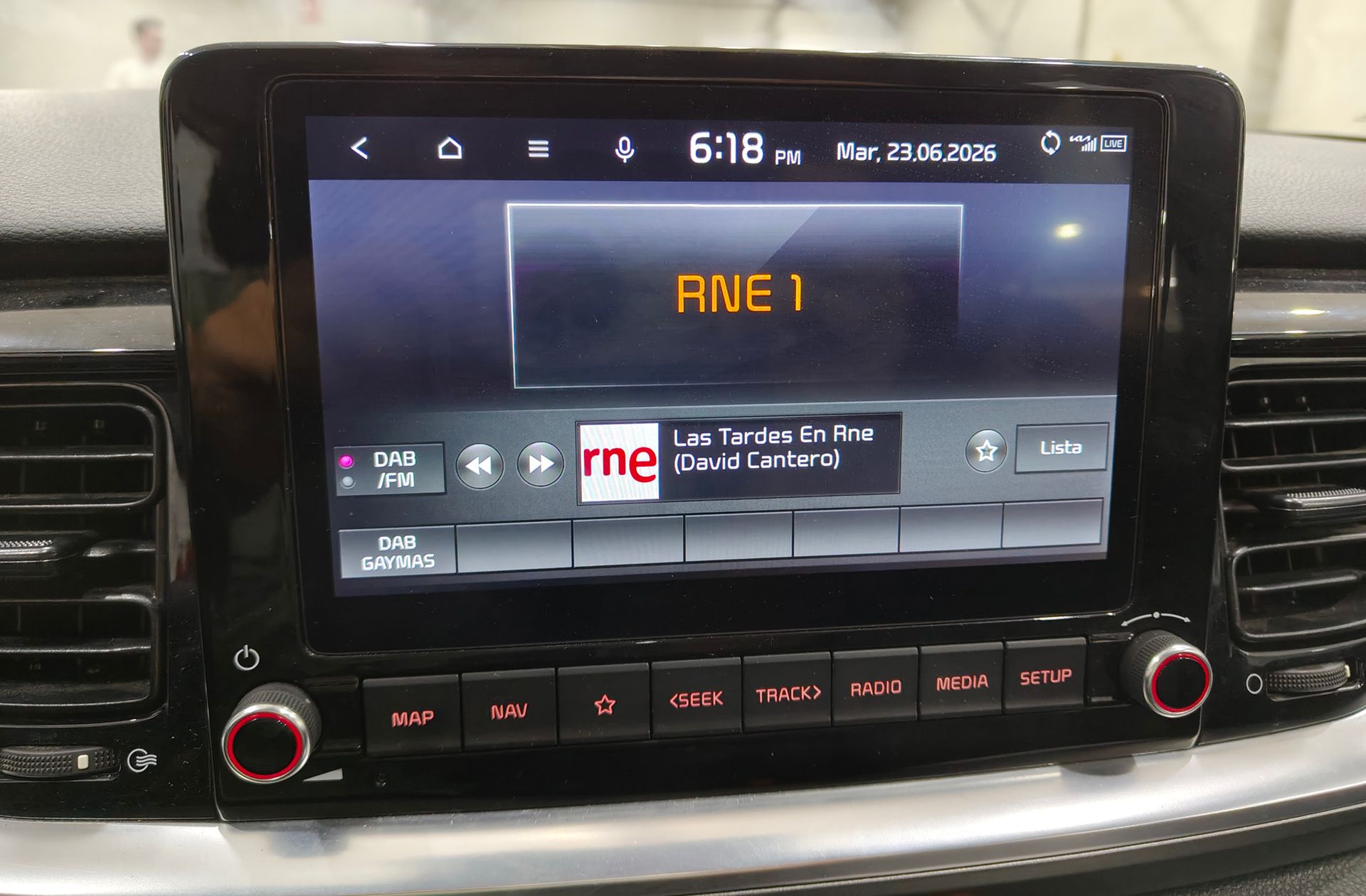 Kia Stonic 1.0 T-GDi Drive - foto 24