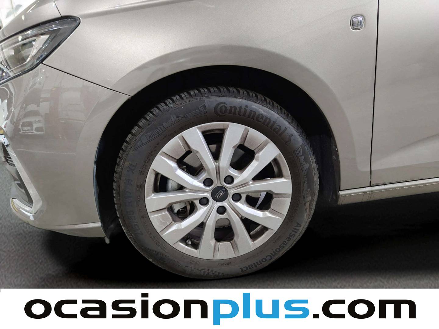 Foto Ford Grand Tourneo Connect Ford Grand Tourneo Connect 2.0 Ecoblue Titanium Auto (122 CV) 7 Plazas