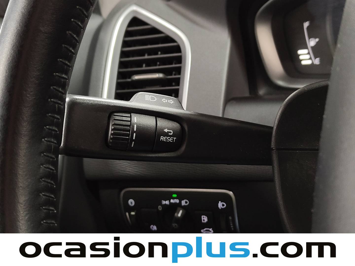 Acabados Volvo XC60 Volvo XC60 D3 Kinetic (150 CV)