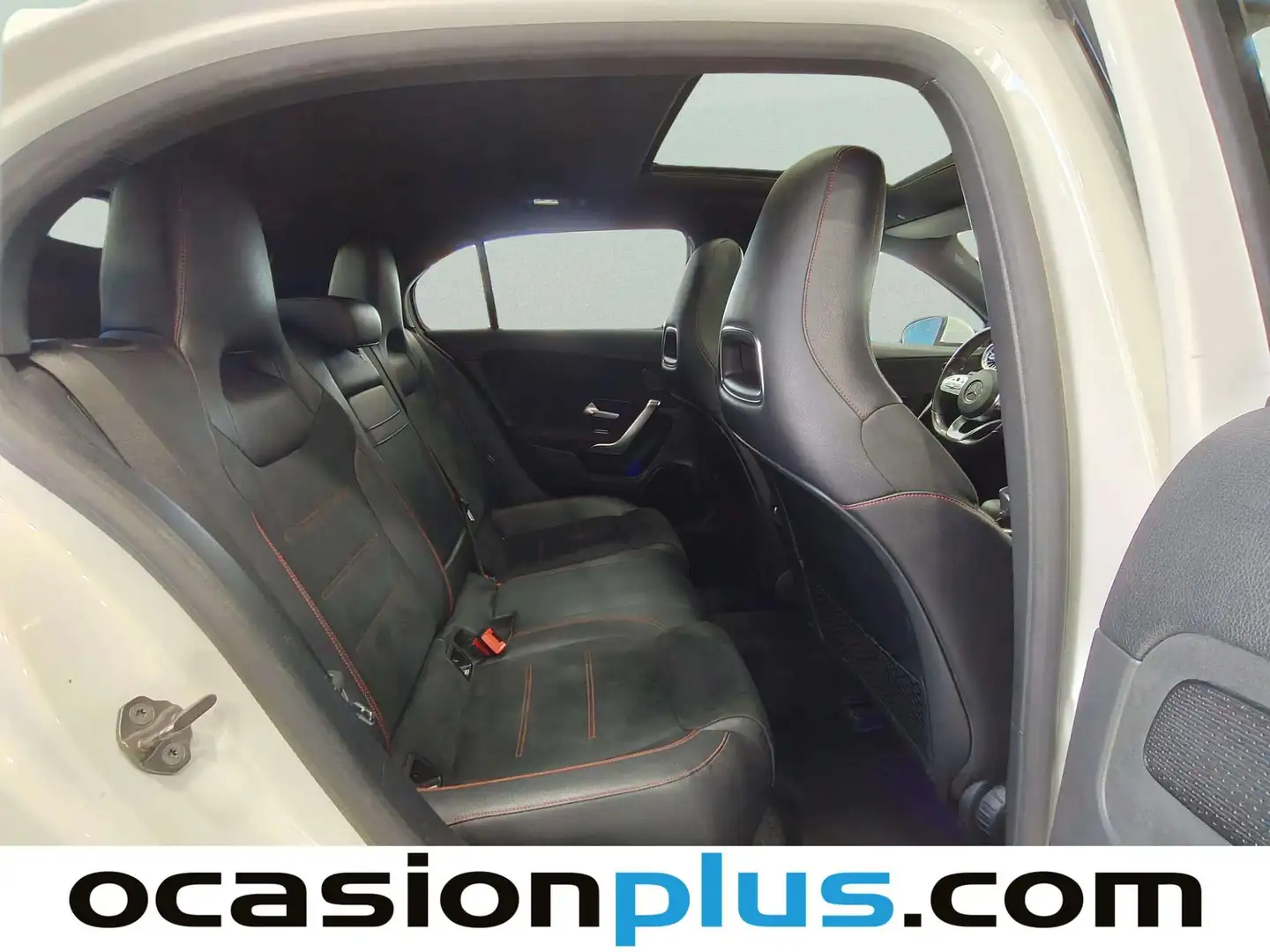 Foto Mercedes Clase A Mercedes-Benz Clase A 180d 85 kW (116 CV) Pack AMG