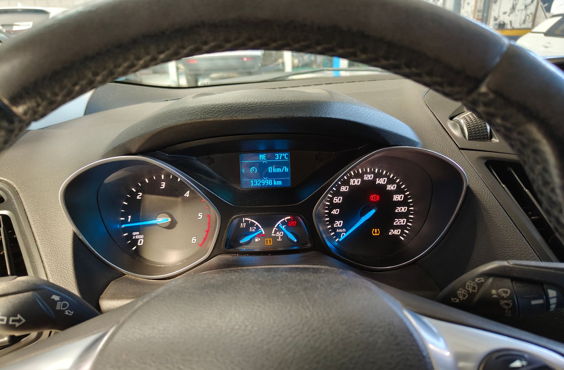 Ford Kuga 2.0 TDCi Trend 4x2 - foto 19