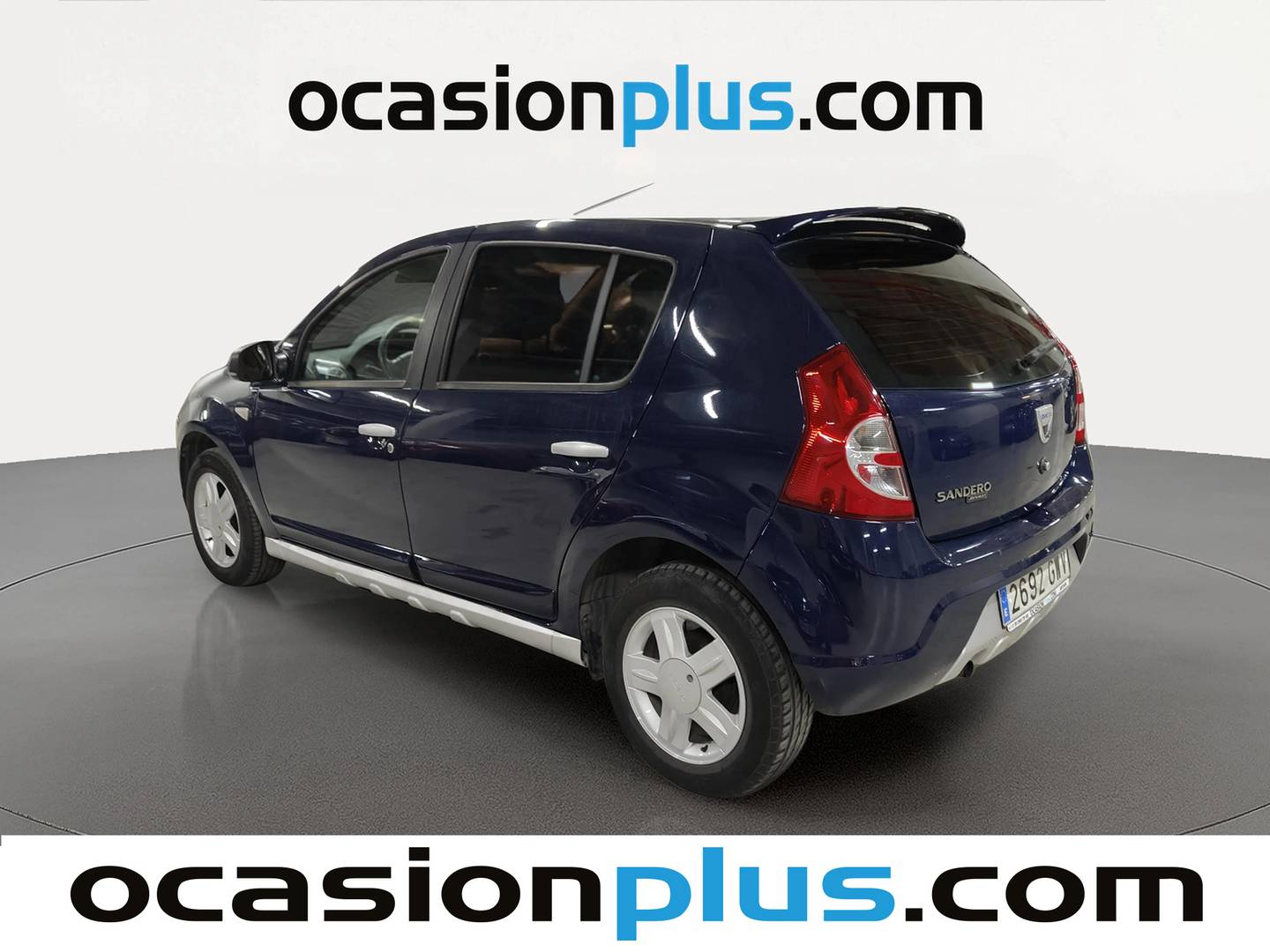 Foto trasera Dacia Sandero Dacia Sandero 1.2 16v Base (75 CV) izquierda